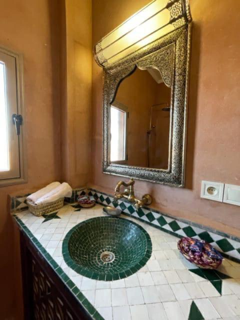Riad Belvedere Ouzina Luaran gambar